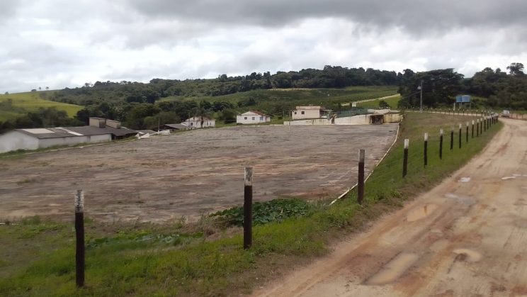 VENDO SITIO DE CAFE ENTRE LAVRAS E PERDÕES 010