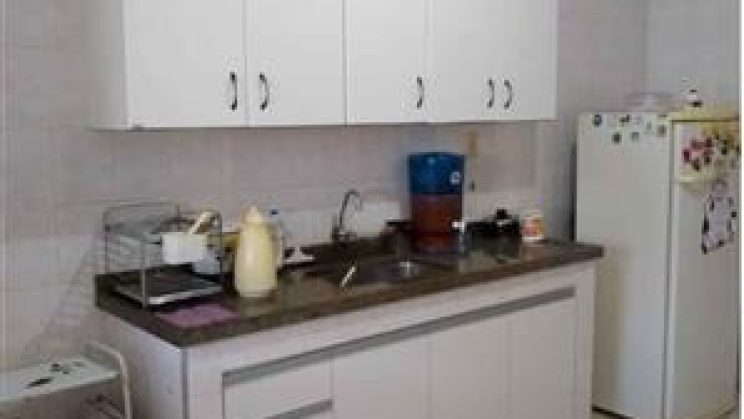 Vendo Apartamento 02 Dormitórios-Centro-São Lourenço -MG (1) a 01