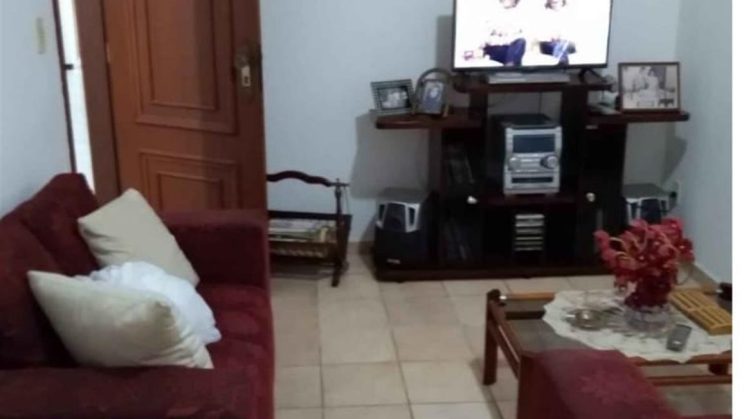 Vendo Apartamento 02 Dormitórios-Centro-São Lourenço -MG (2) a 01