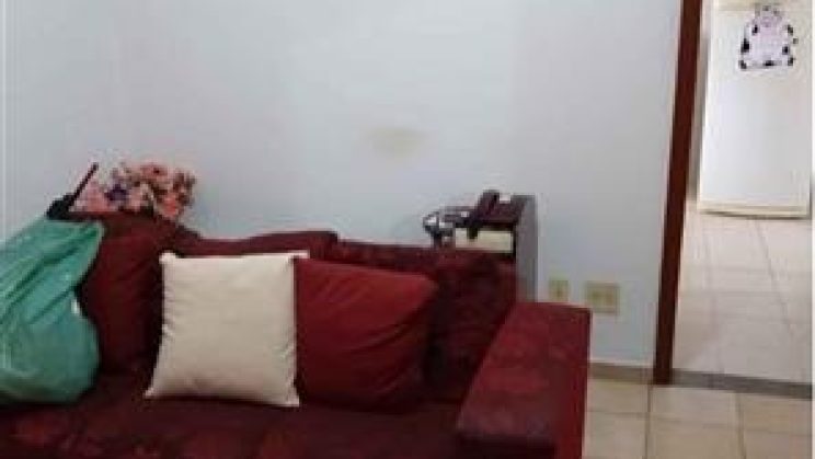 Vendo Apartamento 02 Dormitórios-Centro-São Lourenço -MG (4) a 01