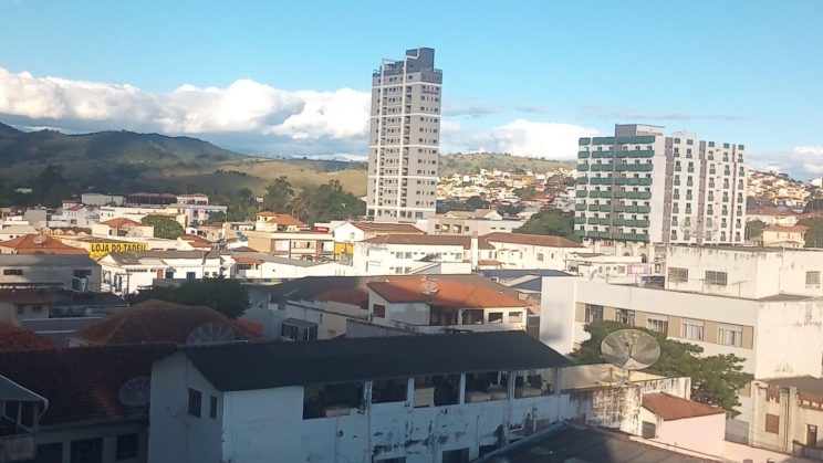 Vendo Apartamento 2 dormitórios- São Lourenço -MG (16)