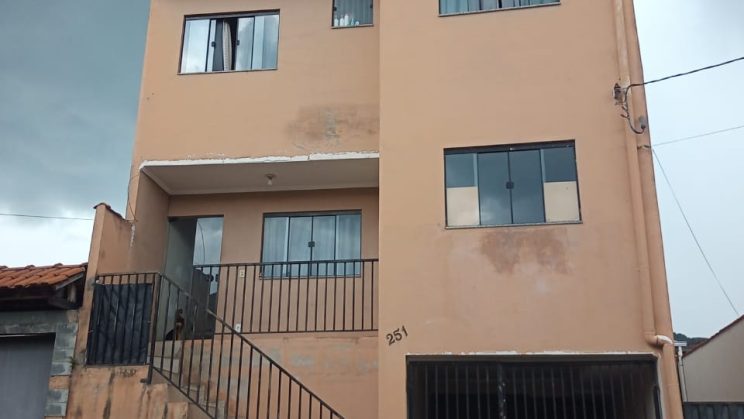 Vendo Apartamento Bairro Floresta- São Lourenço-MG (6)