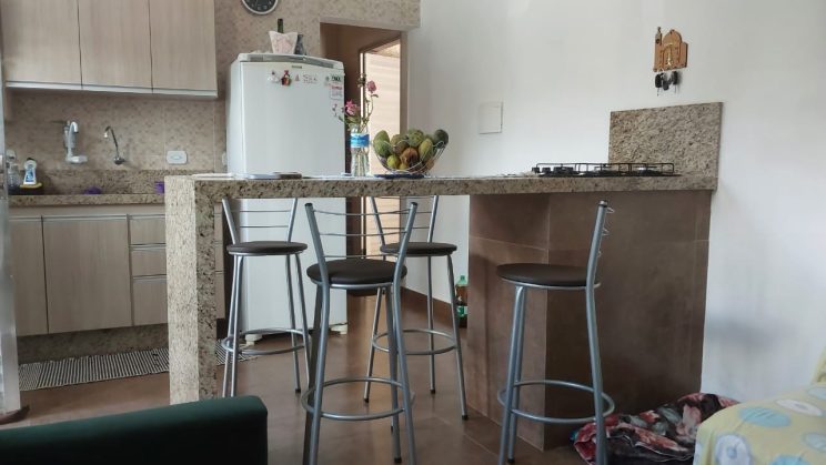 Vendo Casa 02 Dormitórios- Palmela-São Lourenço-MG f01 (27)
