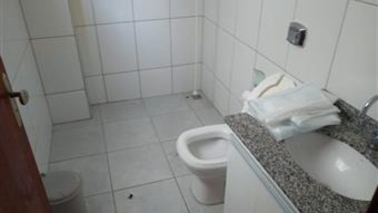 Vendo Casa 02 Dormitórios-Vila Carneiro-São Lourenço-MG f 01 (10)
