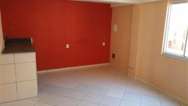 Vendo Casa 02 Dormitórios-Vila Carneiro-São Lourenço-MG f 01 (14)