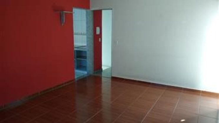 Vendo Casa 02 Dormitórios-Vila Carneiro-São Lourenço-MG f 01 (7)