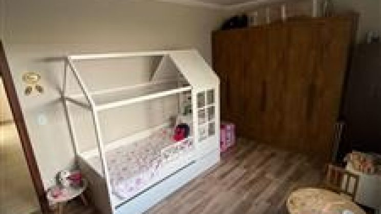 Vendo Casa 03 Dormitórios- Solar dos Lagos -São Lourenço-MG f01 (7)