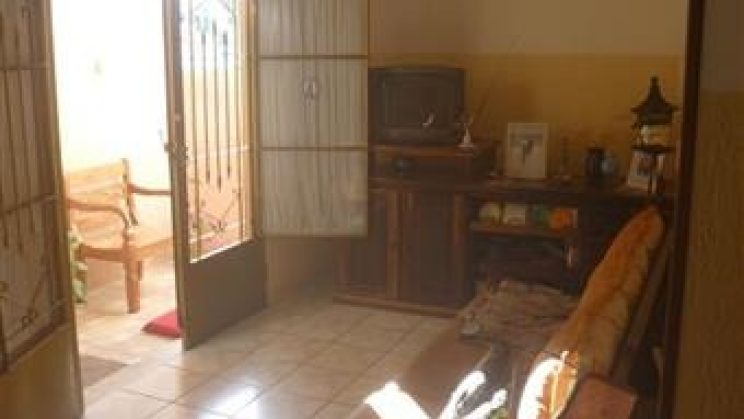 Vendo Casa 03 dormitórios -Centro- São Lourenço-MG (12)