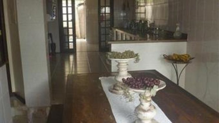 Vendo Casa 04 Dormitórios-Centro-São Lourenço-MG f 01 (24)
