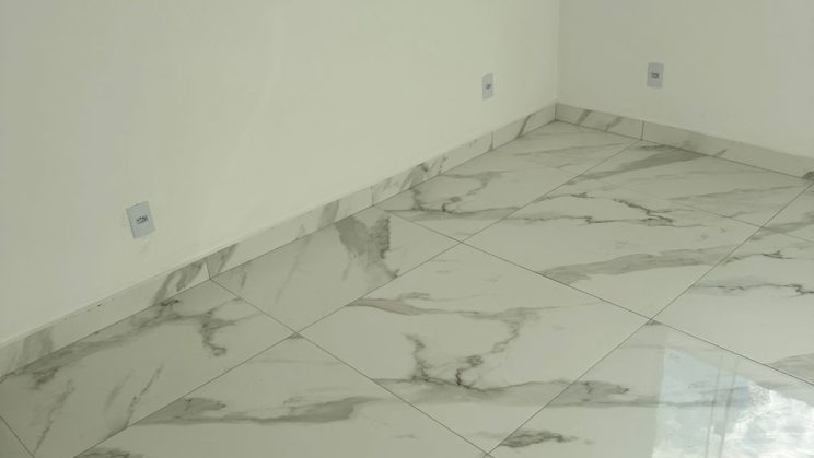 Vendo Casa 2 Quartos Jardim das Oliveiras- São Lourenço-MG (60)