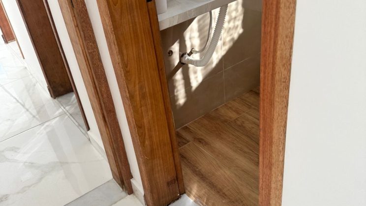 Vendo Casa 2 Quartos Jardim das Oliveiras- São Lourenço-MG (61)