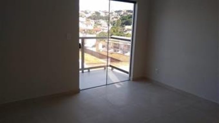 Vendo Casa 3 Dormitórios-Solar dos Lagos-São Lourenço-MG (2)