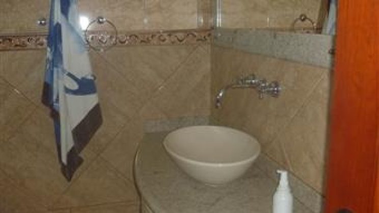 Vendo Casa 3 Suites-8 Garagens- São Lourenço-MG (21)