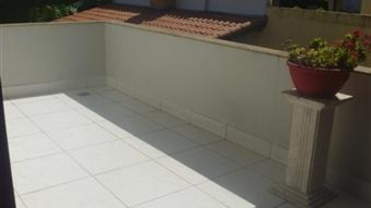 Vendo Casa 3 Suites-8 Garagens- São Lourenço-MG (23)