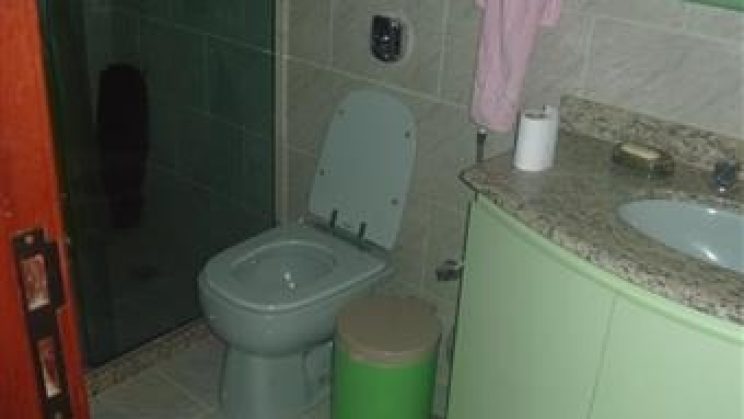 Vendo Casa 3 Suites-8 Garagens- São Lourenço-MG (30)