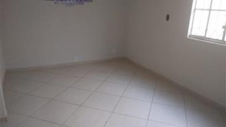 Vendo Casa 3 dormitórios -Federal- São Lourenço-MG (15)