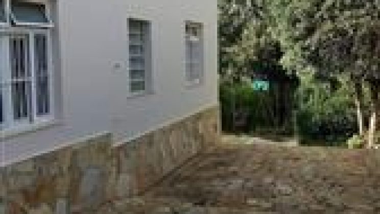 vendo casa 03 dormitórios- Carioca- São Lourenço-MG f 01 (15)