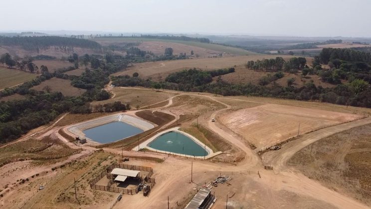vendo fazenda de 139 hectares Araxá-Mg 07